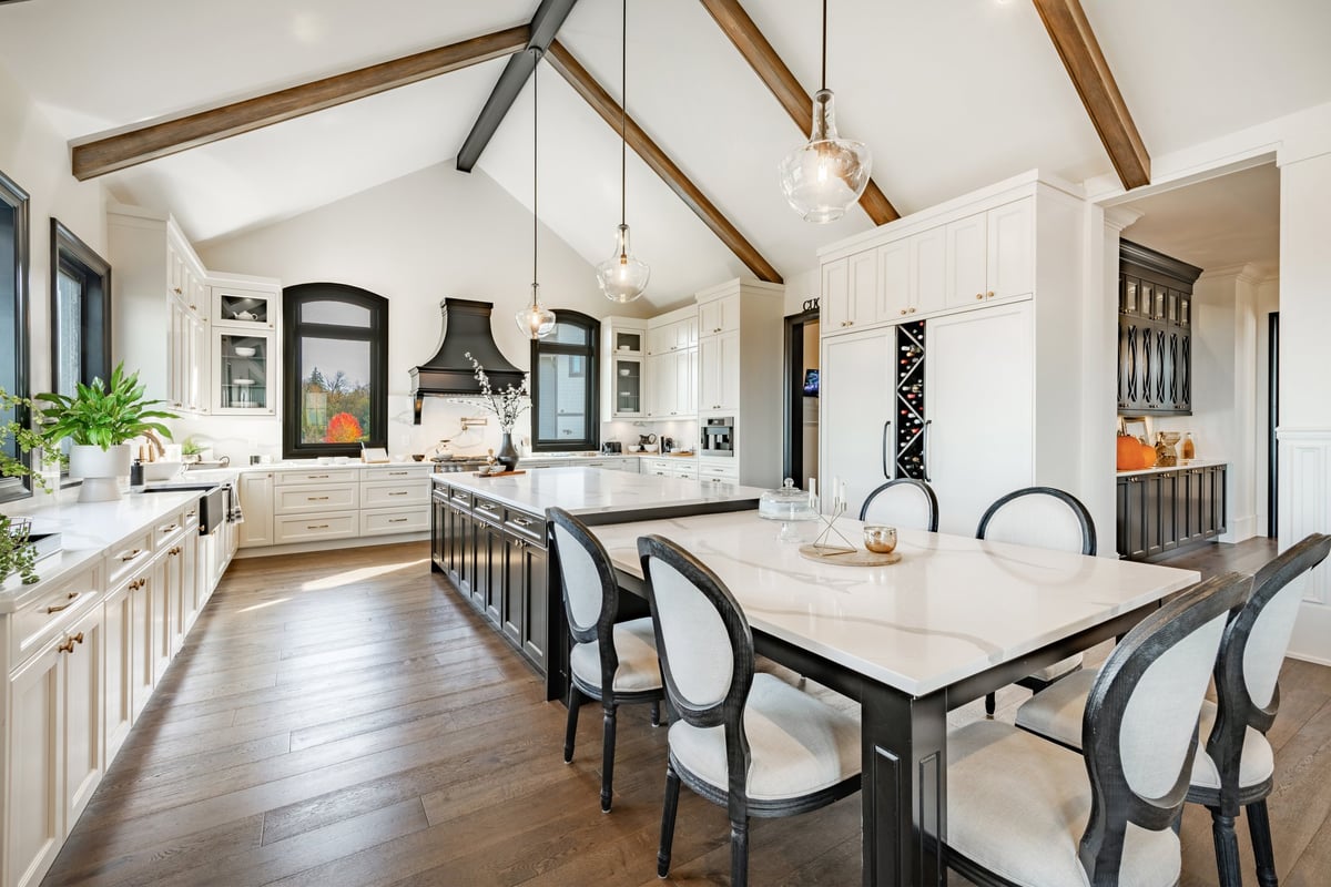 Luxury Manhattan kitchen with marble countertops